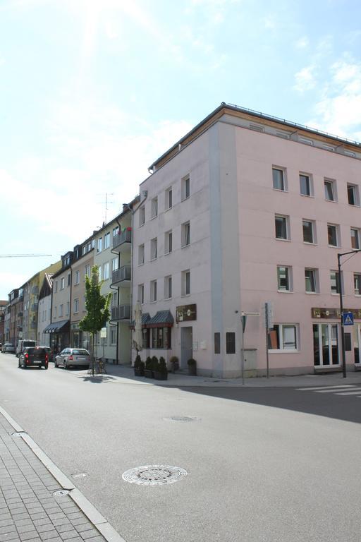 Hotel Mitte24 Neu-Ulm Esterno foto