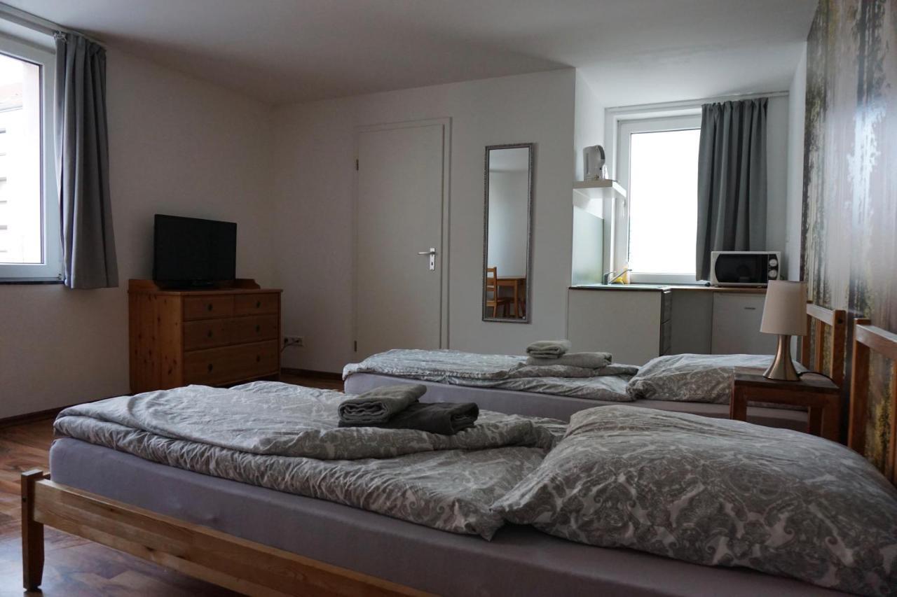Hotel Mitte24 Neu-Ulm Esterno foto